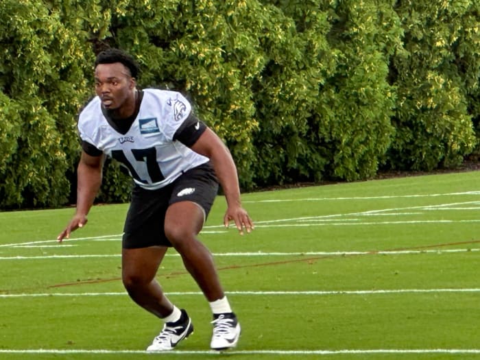 Nakobe Dean working his way back from his ankle injury on Aug. 8, 2023